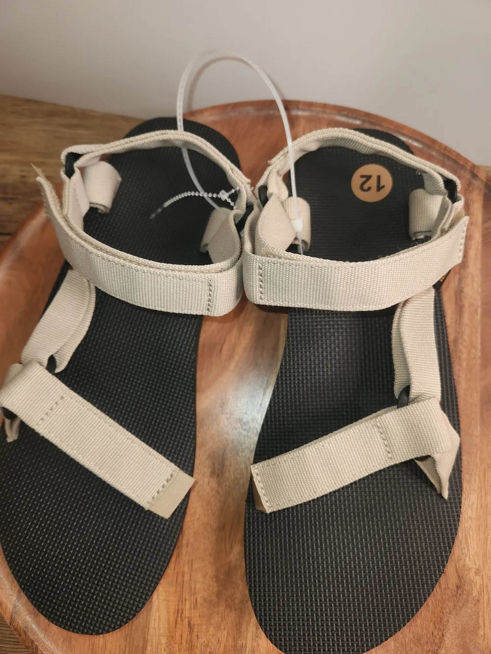 Teva Original Universal Sandals Men's Size 12 White Pepper/Beige & Black NEW
